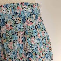 tissu plissé fleuri Largeur: 65cm H:70 cm