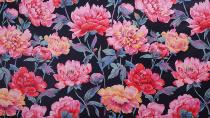 tissu PIVOINES sur  schintz fond noir