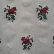 Tissu DIANE  - Roses rouges - fond écru - 140cm